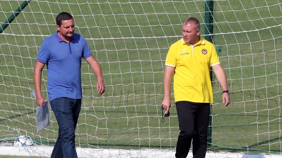 Ботев (Пловдив) е принуден спешно да привлече нов нападател. Причината