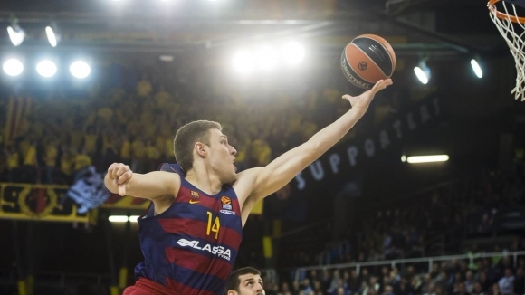 Александър Везенков няма да направи големия преход от Испания към