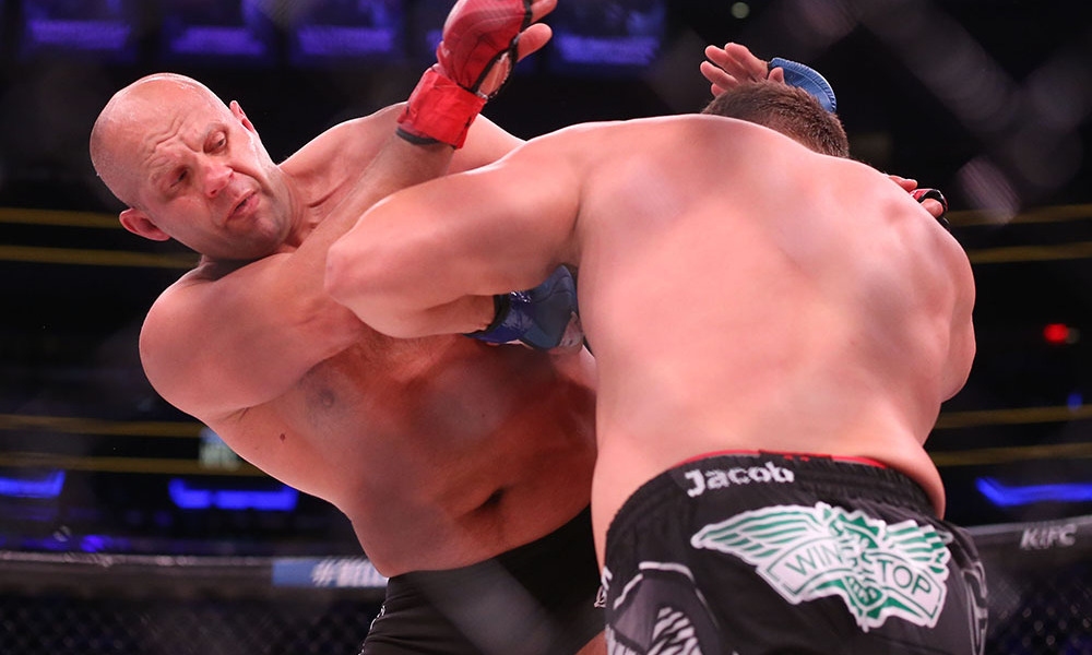 Легендарният руски боец Фьодор Емеляненко (36-5 MMA, 0-1 BMMA) допусна