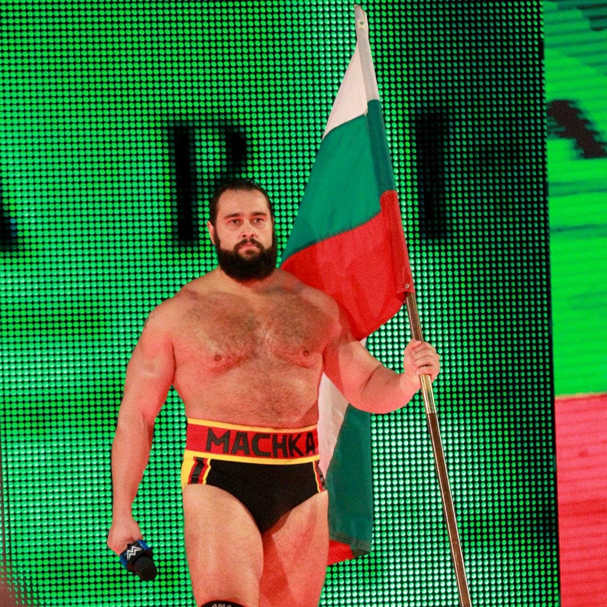 Българският кечист Русев се завърна в световната федерация (WWE). Дългоочакваното