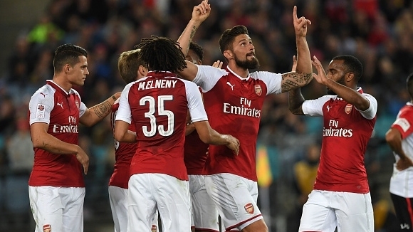 Арсенал постигна втора поредна победа по време на предсезонното си