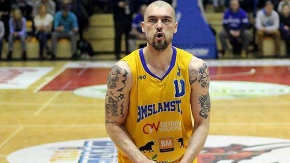 Лукойл Академик осъществи може би най-впечатляващата трансферна сделка в България