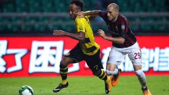 Звездата на Борусия (Дортмунд) Пиер-Емерик Обамеянг е отказал да преподпише