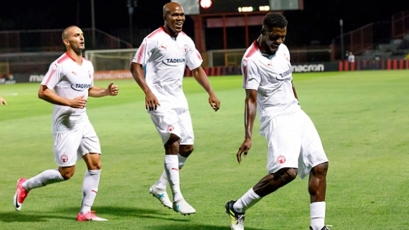 Отборът на Лудогорец (Разград) пристигна в Израел днес и провокира