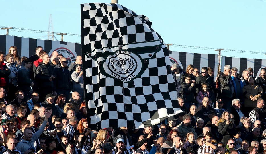 Даниел Костадинов остава начело на Локомотив Горна Оряховица Това реши