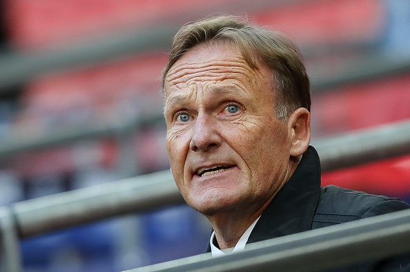 Генералният директор на Борусия Дортмунд Ханс Йоахим Вацке смята че