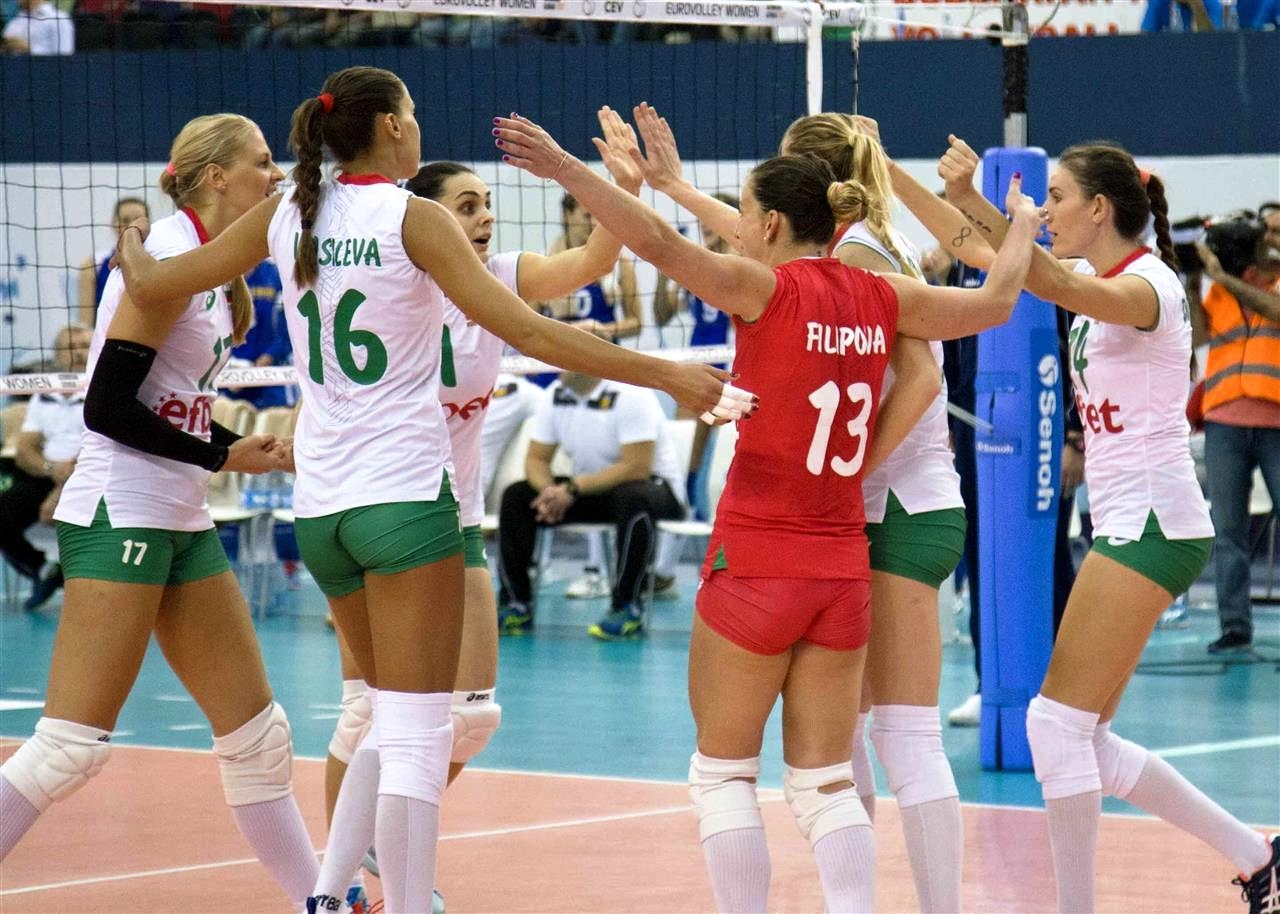 Волейболистките от националния отбор на България започват участието си на