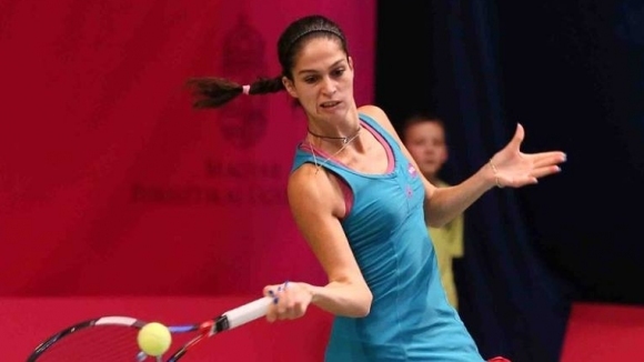 Българката Изабелла Шиникова отпадна на полуфиналите на турнира по тенис