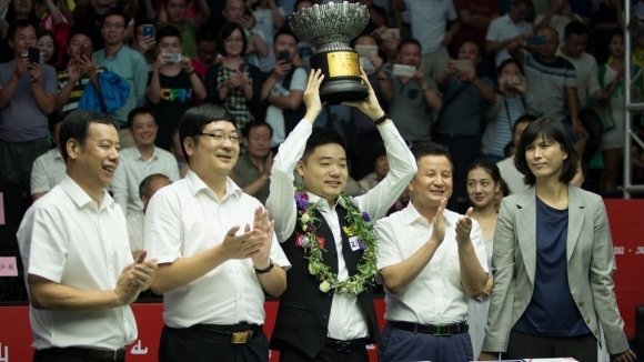 Дин Дзюнхуей спечели 13 ата ранкинг титла по снукър в кариерата