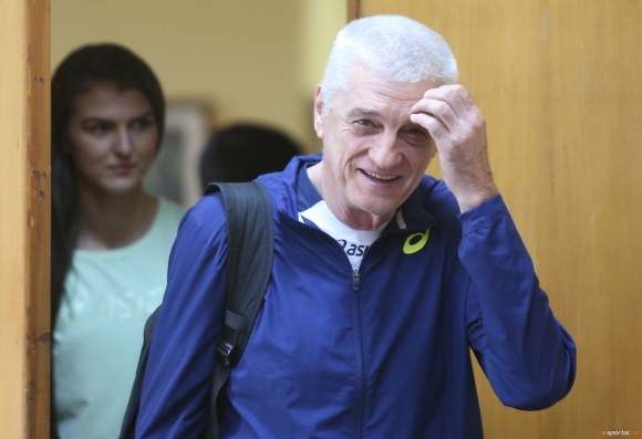 Селекционерът на България Иван Сеферинов говори след загубата от Русия