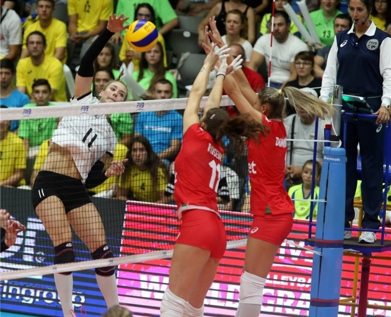 Женският национален отбор по волейбол излиза срещу Германия в решаващ