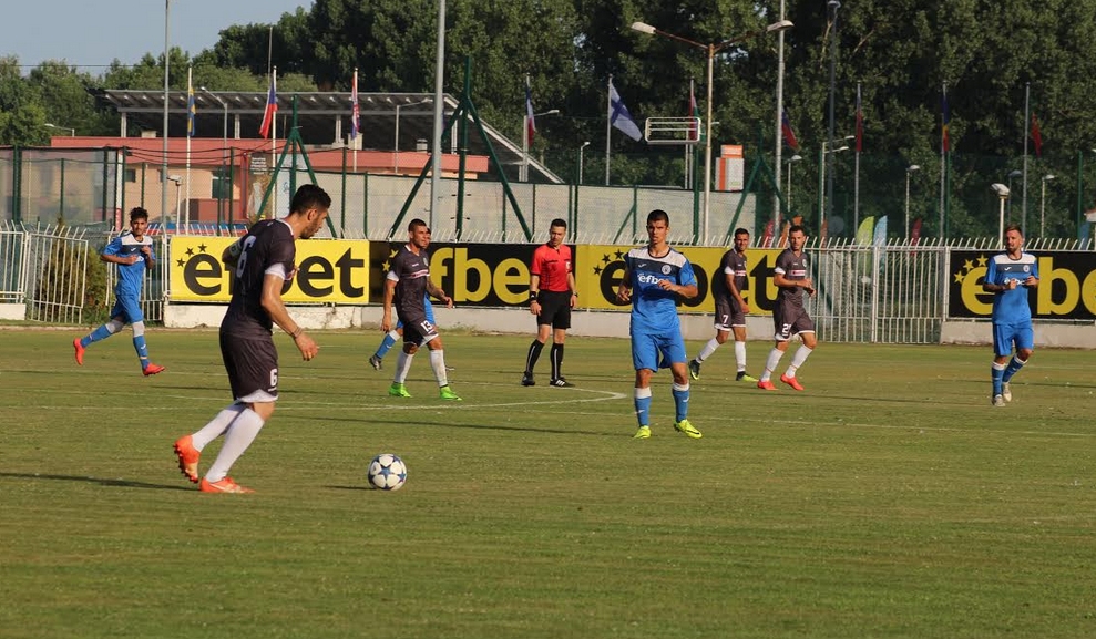 В X кръг на Втора лига Нефтохимик ще се изправи