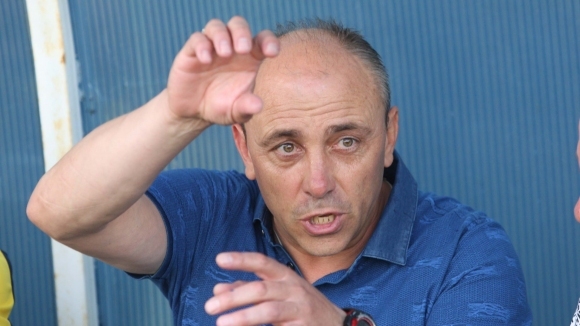Треньорът на Верея Илиан Илиев очаква тежка битка срещу Славия Двубоят