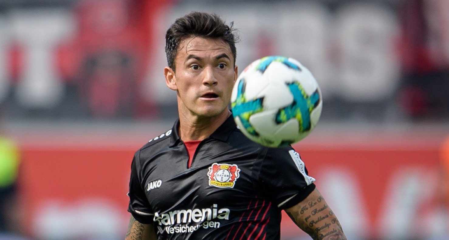 Халфът Чарлес Арангис няма да играе за Байер Леверкузен през