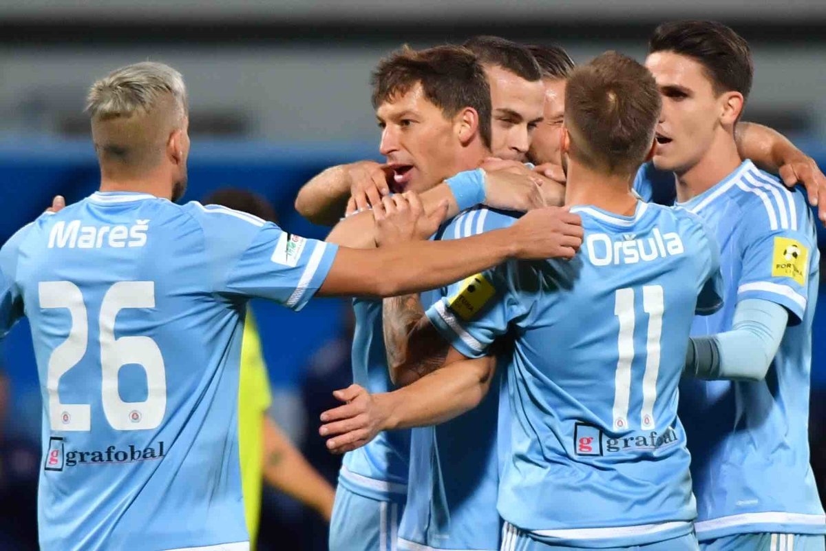 Отборът на Слован Братислава не успя да победи Нитра в