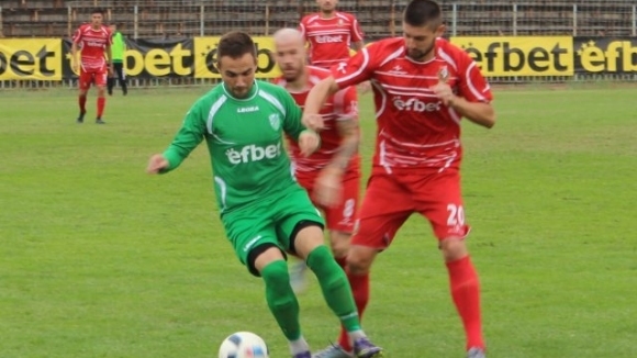 Хебър се върна на пътя на победата след убедително 3