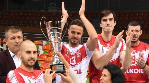 Нефтохимик спечели волейболната Суперкупа след победа с 3 1 над