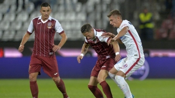 Водачът в румънското първенство ЧФР Клуж победи с 2 0
