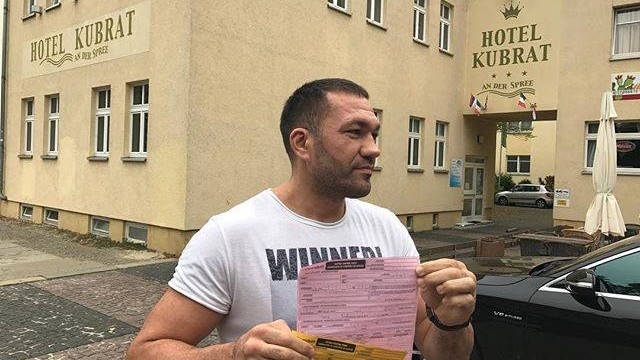 Кубрат Пулев е бил посетен от допинг ченгета миналата седмица