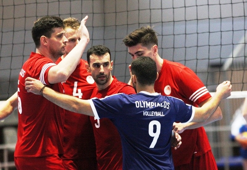 Волейболният национал Тодор Алексиев направи своя неофициален дебют за своя