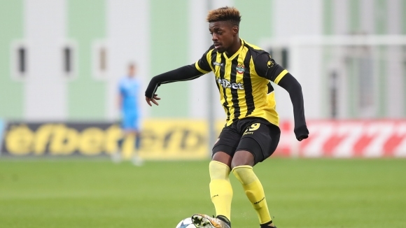 Лудогорец следи изкъсо изявите на звездата на Ботев (Пловдив) Дуде