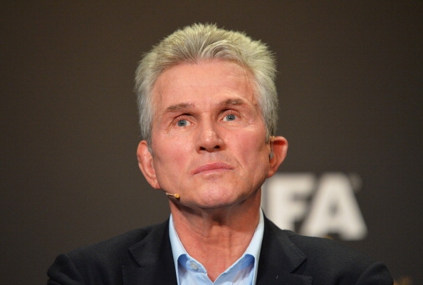 Юп Хайнкес потвърди, че е бил потърсен от ръководството на