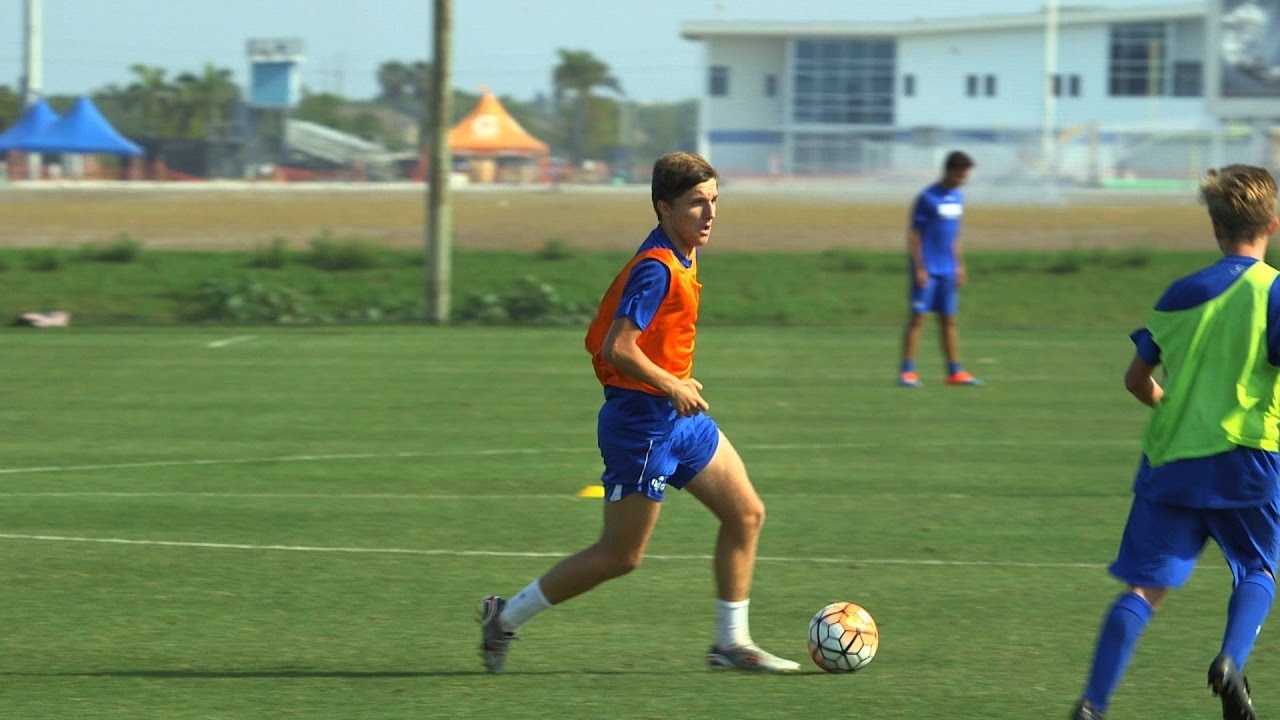 Етнически българин направи дебют на Световното първенство за юноши до