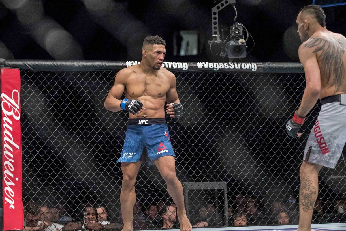 Тони Фъргюсън спечели междинната титла на UFC в лека категория