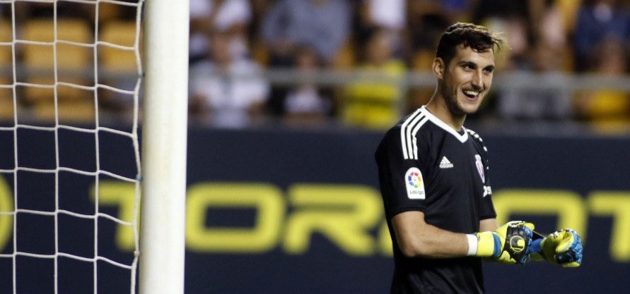 Три дузпи в един мач спаси вратарят на Осасуна в