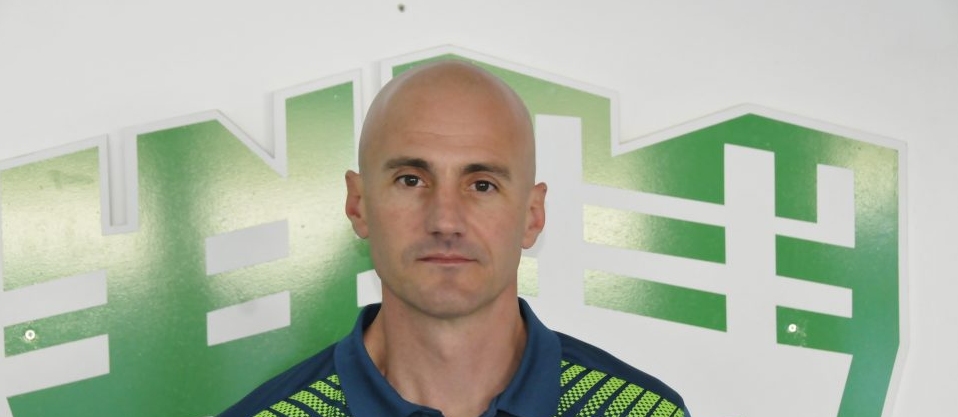 Рекордьорът на България по скок дължина Ивайло Младенов е новият