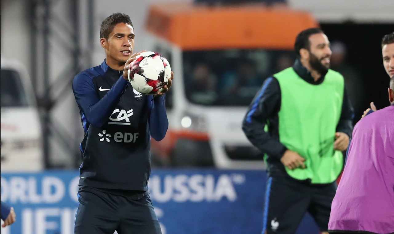 Шампионът Реал Мадрид подновява битките си в Ла Лига с