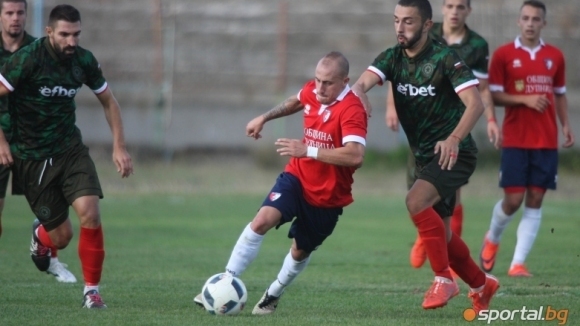 Отборът на Марек (Дупница) спечели домакинска победа с 2:0 срещу