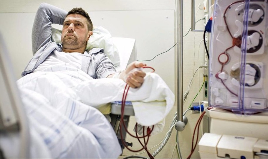 Бившият хърватски национал Иван Класнич е претърпял трета бъбречна трансплантация,