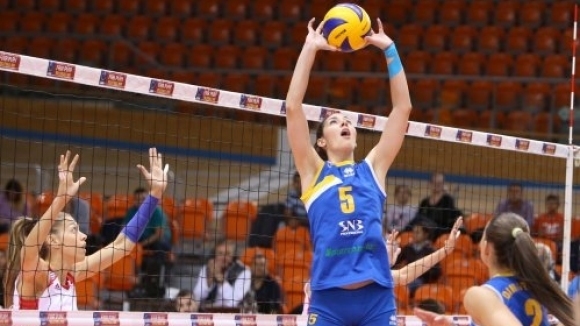 Разпределителката на женския национален отбор на България по волейбол Лора