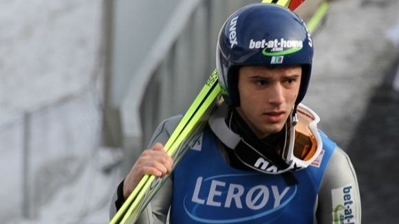 Най-добрият български ски скачач Владимир Зографски чувства липсата на своя