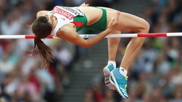 Олимпийската вицешампионка в скока на височина Мирела Демирева вече е