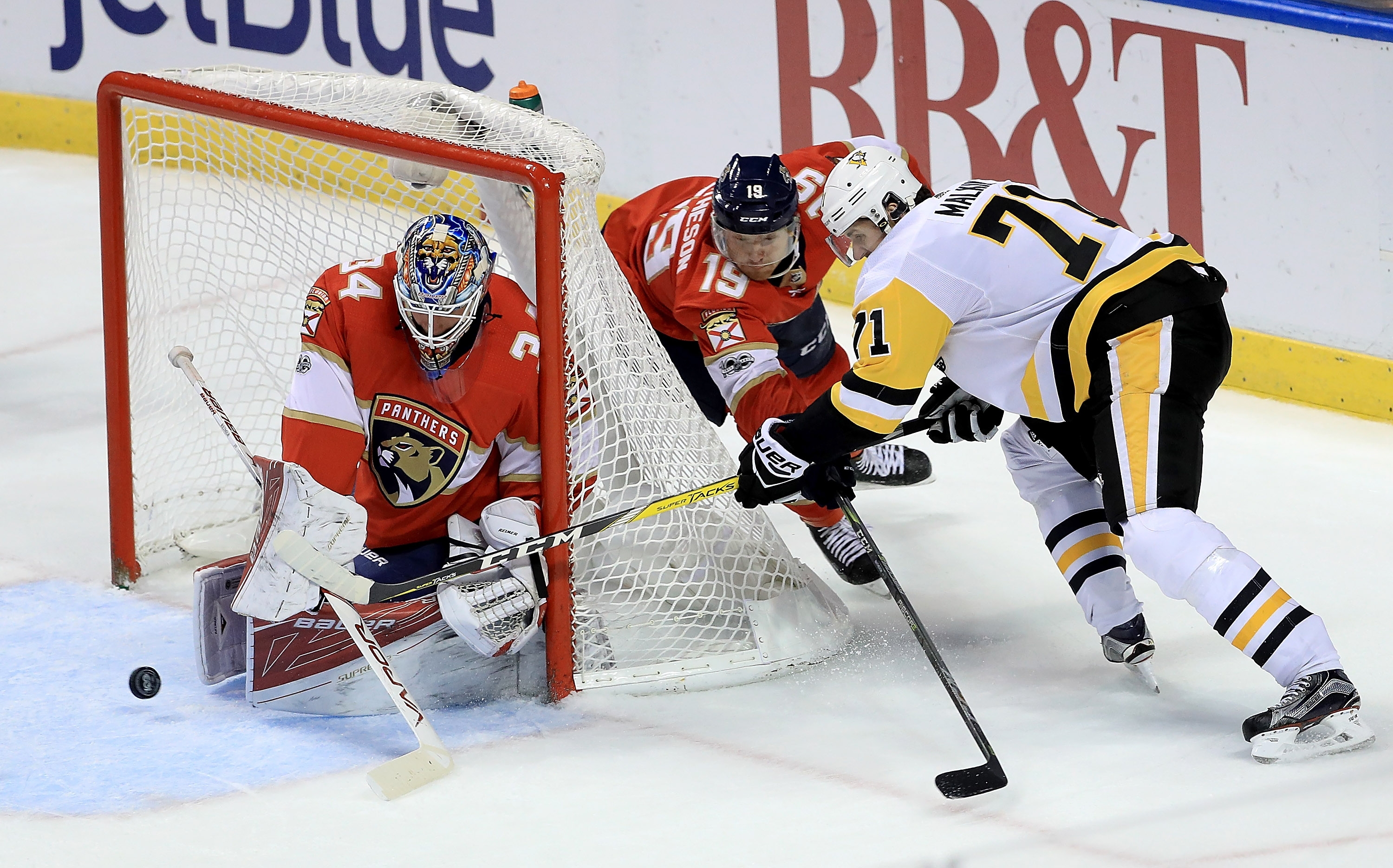 Първенство на Националната хокейна лига на САЩ и Канада НХЛ