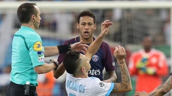 Нападателят на ПСЖ Неймар критикува съдийството на дербито с Олимпик