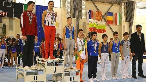 Благоевград посреща гимнастици от шест държави за XIV-ия международен турнир