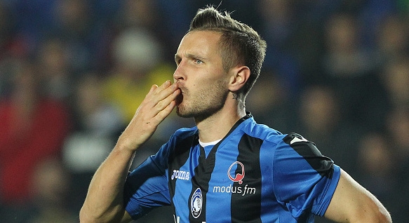 Аталанта разгроми Верона с 3 0 като домакин в мач от