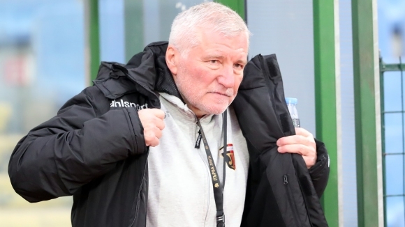 Шампионът на България за 2004 година Локомотив Пловдив ще има