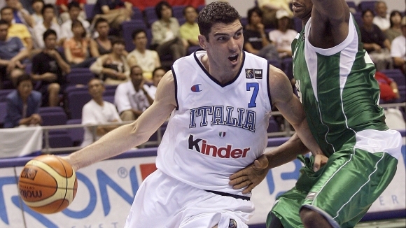 Един от най популярните баскетболисти в новата история на италианския