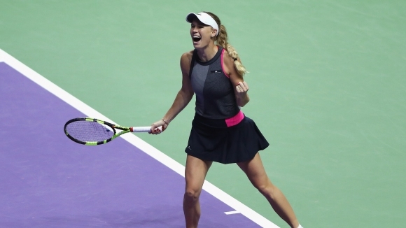 Датчанката Каролин Вожняцки се класира за финала на заключителния за