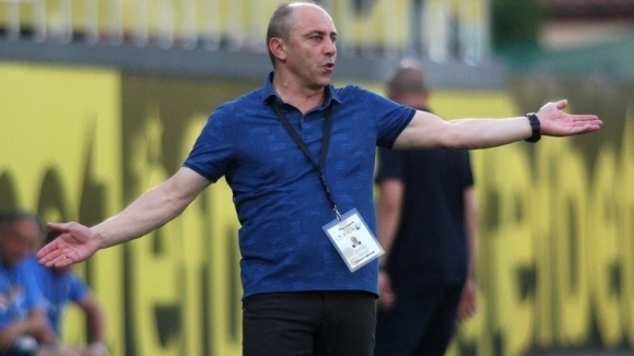 Старши треньорът на Верея Илиан Илиев коментира предстоящото дерби на