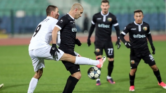Мениджъри вече са предложили на собственика на Локомотив Пловдив Христо
