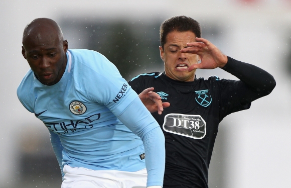 Ръководството на Интер проявява интерес към защитника на Манчестър Сити