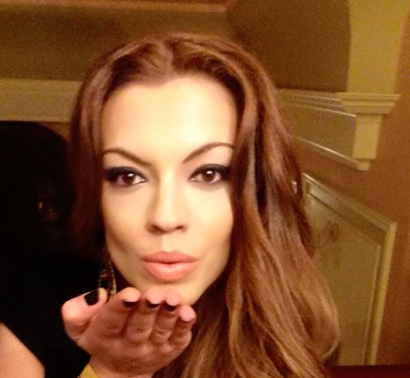 Дъщерята на Наско Сираков Славея нападна Кирил Домусчиев чрез пост