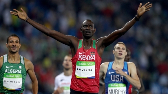 Световният рекордьор на 800 метра Дейвид Рудиша коментира спазването на