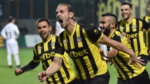 Стана ясни стартовите 11 на Ботев Пловдив и Славия за