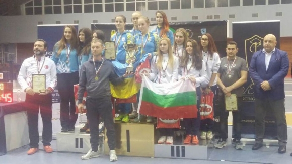 Българките спечелиха бронзовите медали от отборното състезание в турнира по
